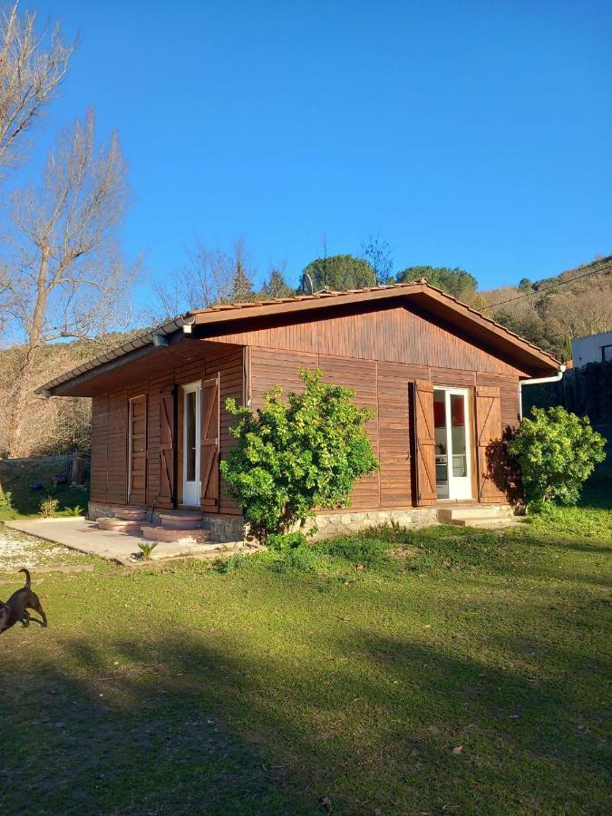 Petit Chalet En Bois Reynès Exterior foto